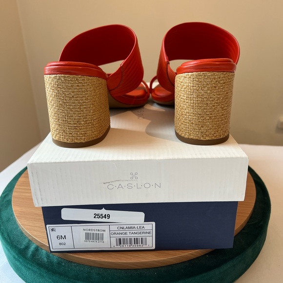 Caslon Lamia Sandal - Picture 4 of 6